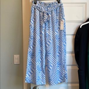 Aura paper bag pants!